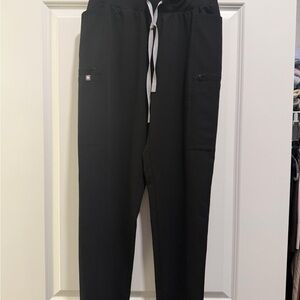 Figs Men's Black Cargo Pants